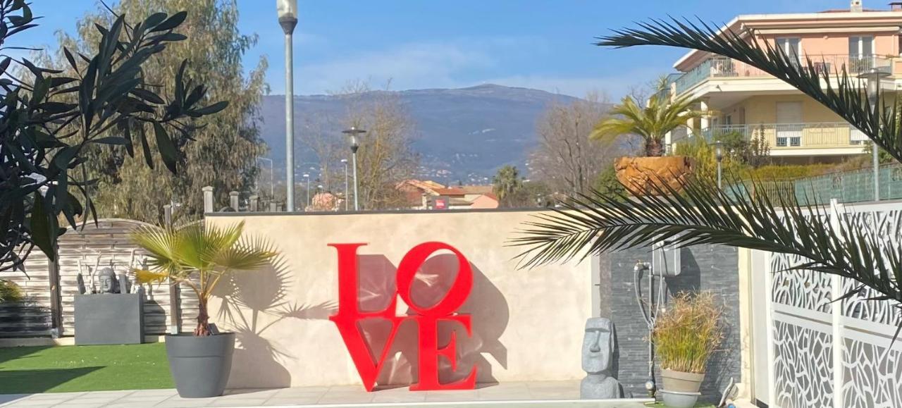 Ibis Cannes Sartoux Piscine Parking Gratuit Hotel Mouans-Sartoux