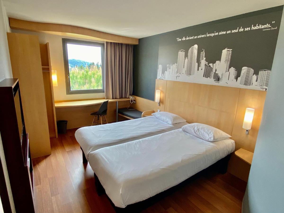 Hotel Ibis Cannes Sartoux Piscine Parking Gratuit 3*