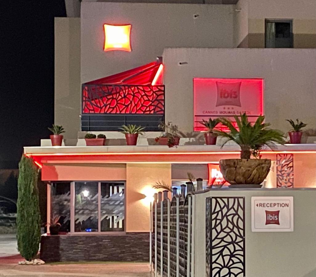 Ibis Cannes Sartoux Piscine Parking Gratuit 3*