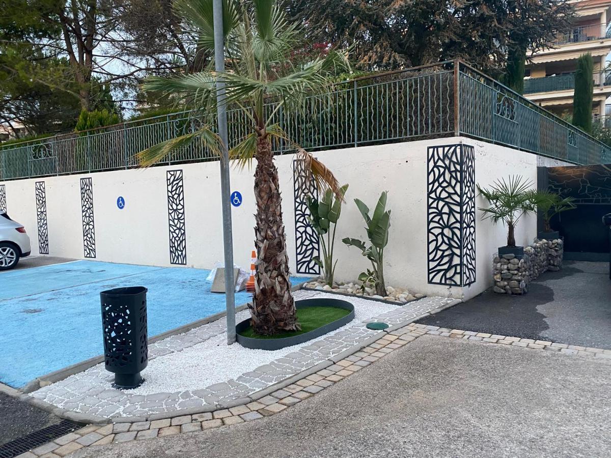 Hotel Ibis Cannes Sartoux Piscine Parking Gratuit Mouans-Sartoux