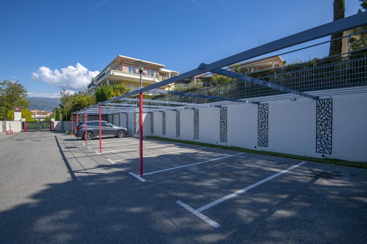 Ibis Cannes Sartoux Piscine Parking Gratuit Mouans-Sartoux