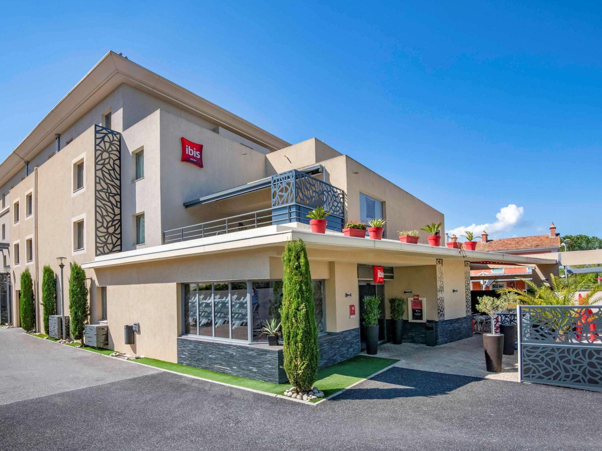 Ibis Cannes Sartoux Piscine Parking Gratuit Hotel