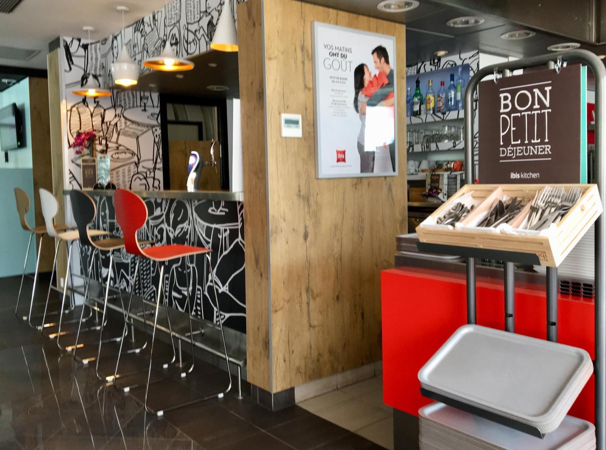 Ibis Cannes Sartoux Piscine Parking Gratuit Mouans-Sartoux