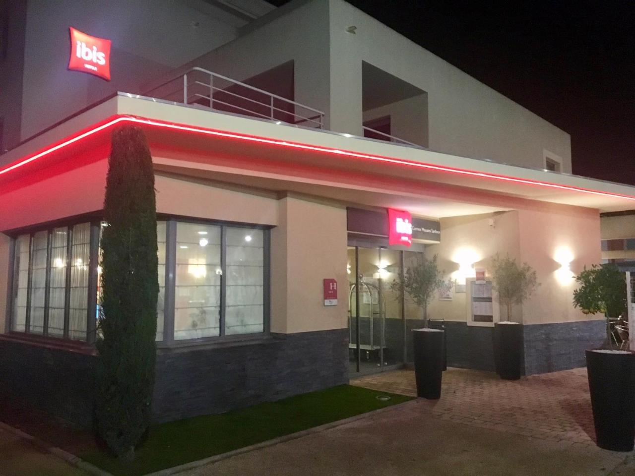 Hotel Ibis Cannes Sartoux Piscine Parking Gratuit
