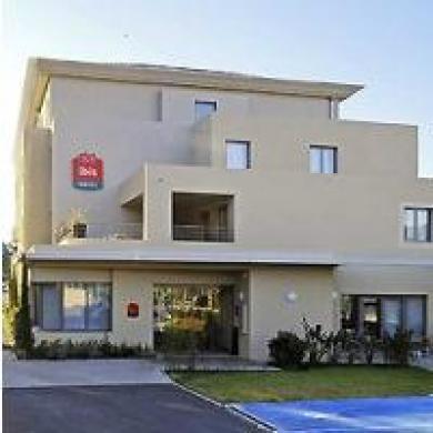 Hotel Ibis Cannes Sartoux Piscine Parking Gratuit 3*